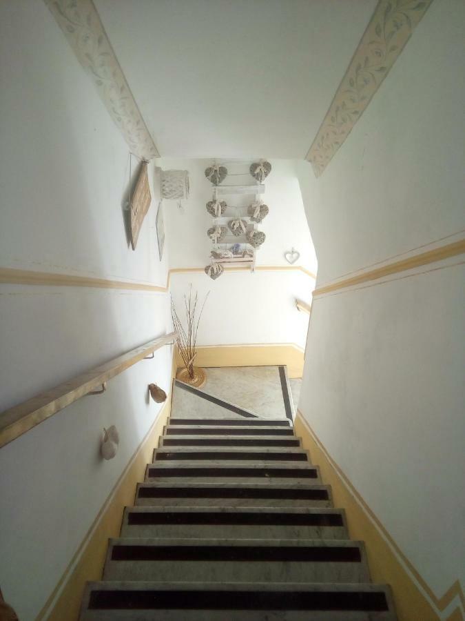 Lunartista Bed and breakfast